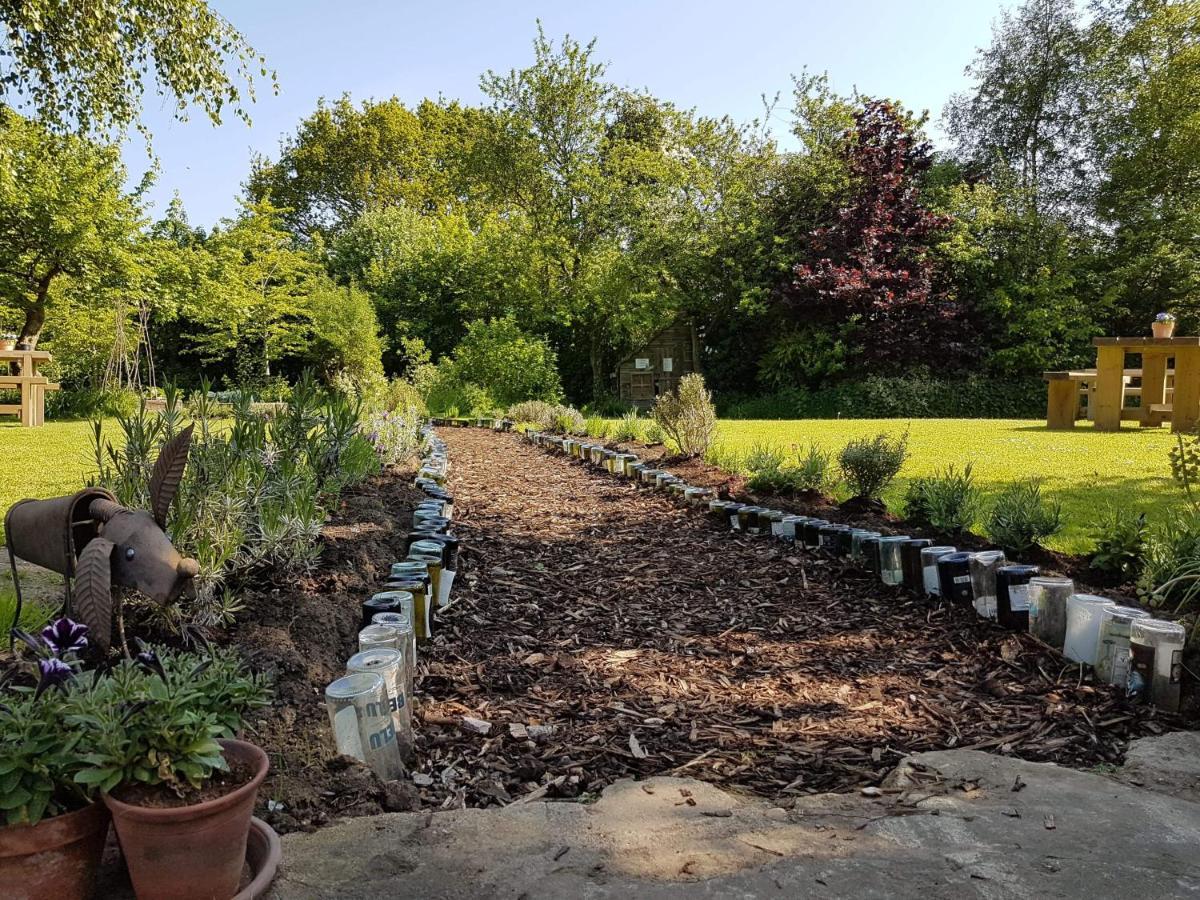 Pear Tree Inn Whitley Bagian luar foto